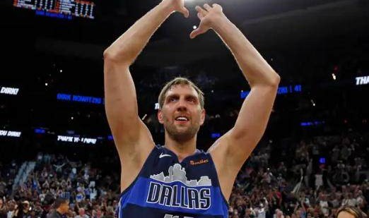 开云体育下载-41号球衣明日退役 诺维茨基：感谢所有陪伴我的人