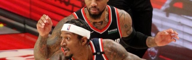 开云体育下载-利拉德&amp;比尔：两大忠诚斗士的友谊